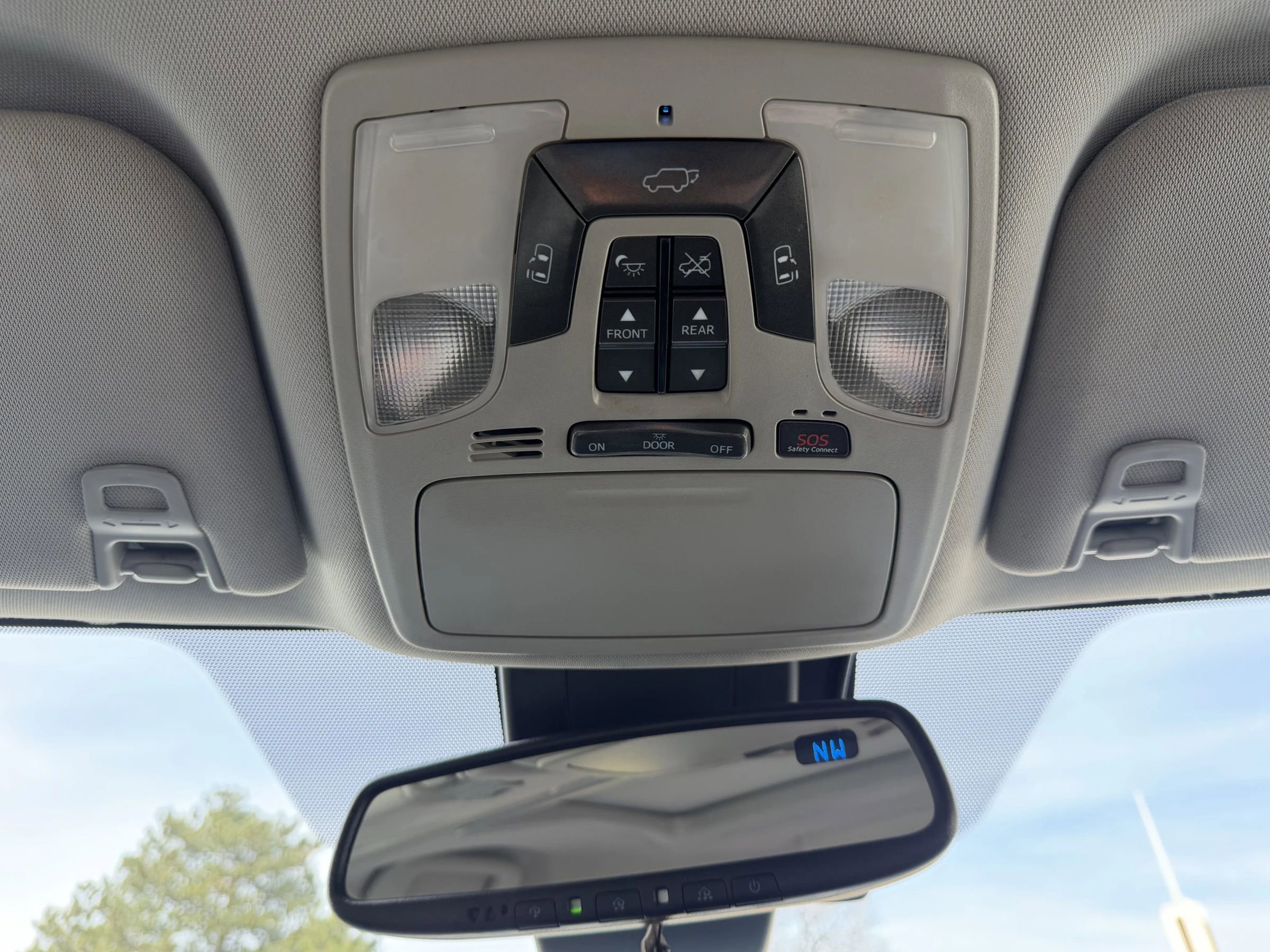 Used 2018 Toyota Sienna Limited Premium image 27