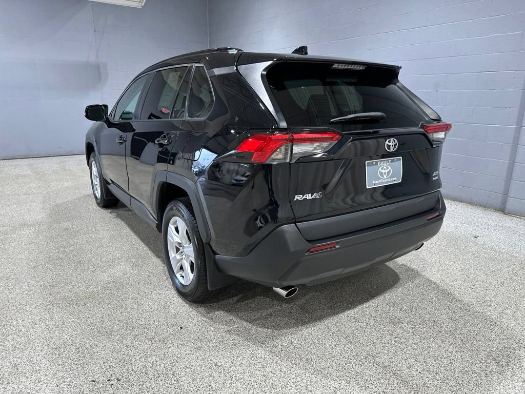 Used 2020 Toyota RAV4 XLE w/ Convenience Package AWD/4WD image 6