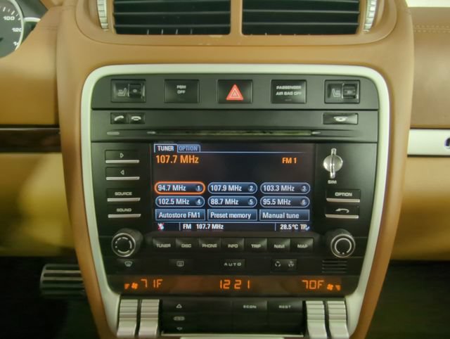 Used 2009 Porsche Cayenne S AWD/4WD image 22