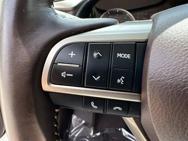 Used 2019 Lexus RX 350L AWD w/ Premium Package image 31