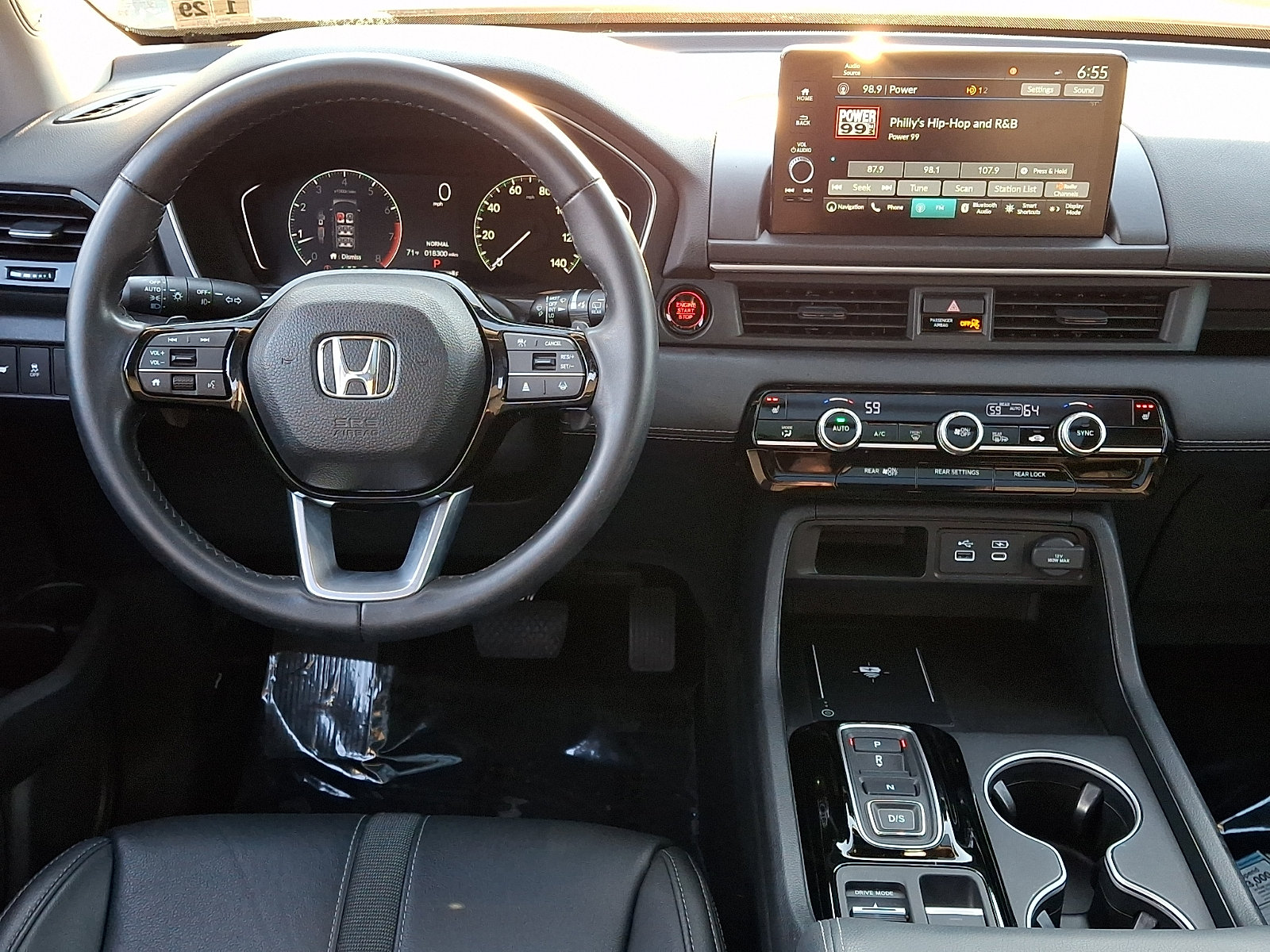 Used 2024 Honda Pilot Touring image 12