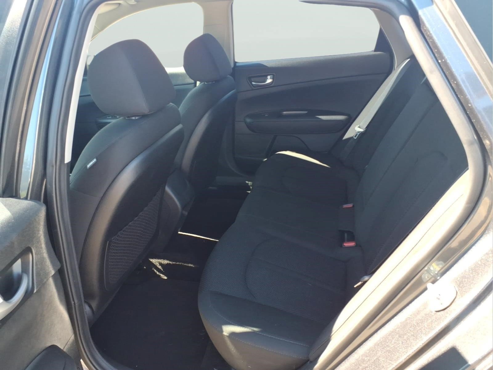 Used 2020 Kia Optima LX FWD image 8
