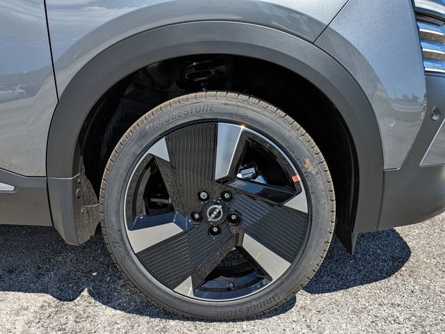 New 2026 Nissan Kicks SR w/ Cold Weather Package image 11