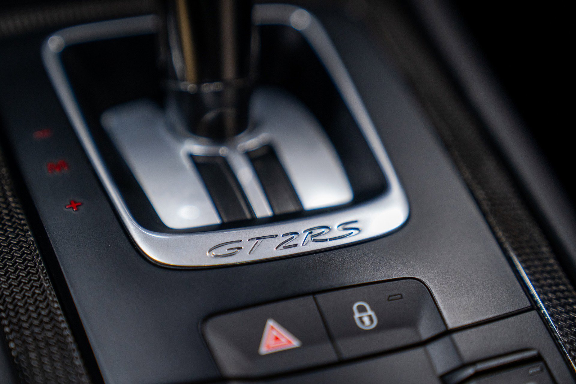 Used 2018 Porsche 911 GT2 RS image 33