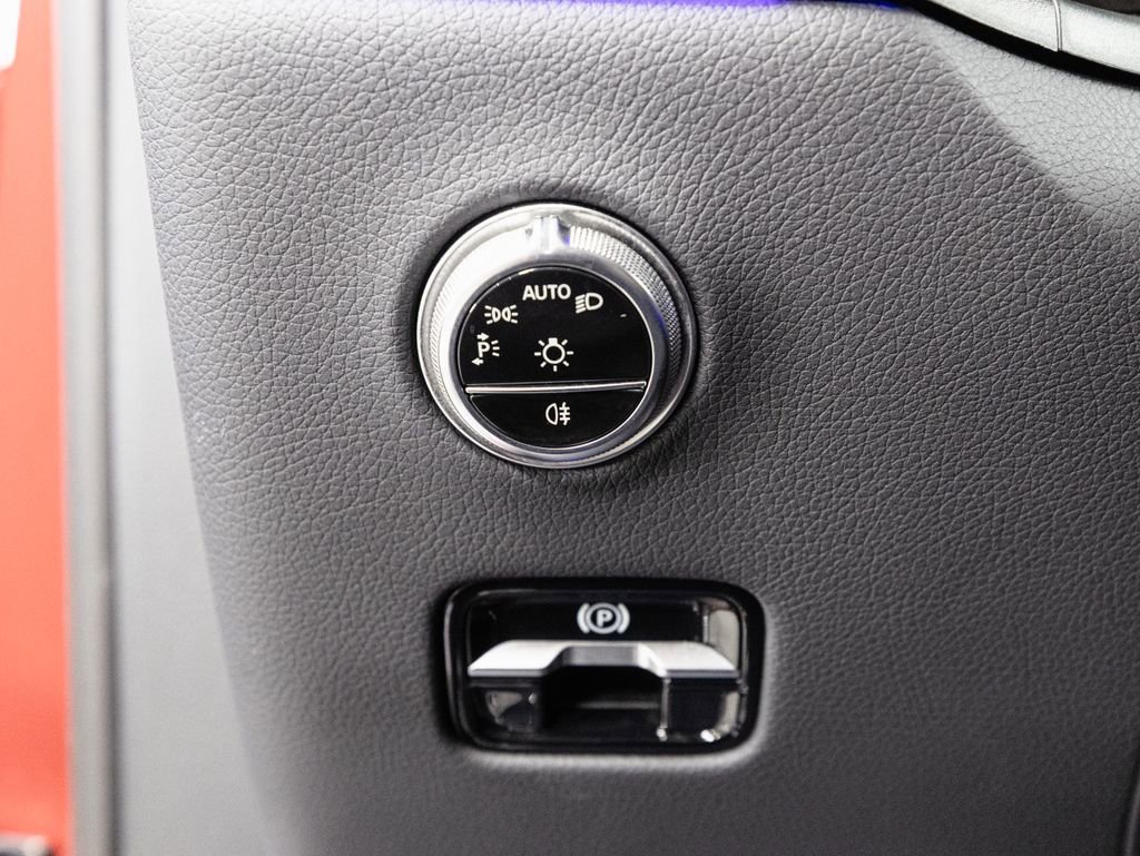 Used 2025 Mercedes-Benz GLC 43 AMG 4MATIC Coupe image 10