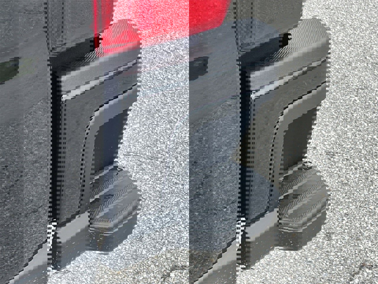 New 2025 Ford F250 XLT w/ Black Appearance Package image 33