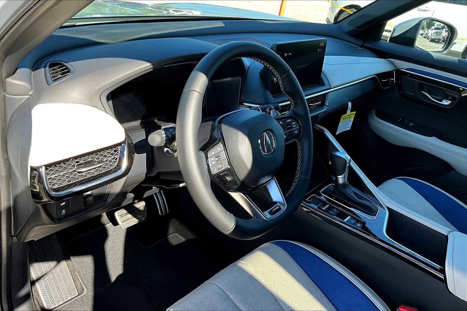 Certified 2025 Acura ADX A-Spec AWD/4WD image 8
