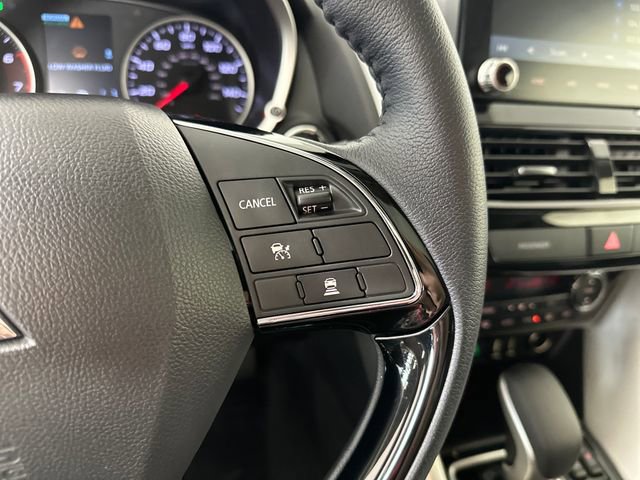Used 2024 Mitsubishi Eclipse Cross SE image 16