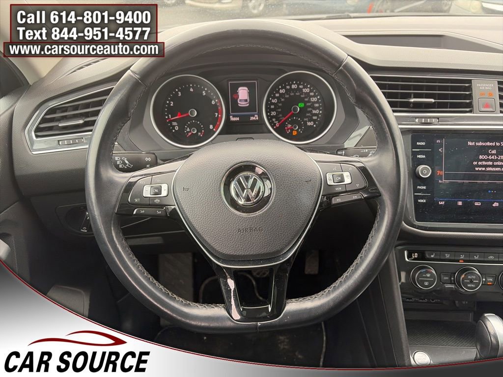 Used 2019 Volkswagen Tiguan SE w/ Panoramic Sunroof Package image 11