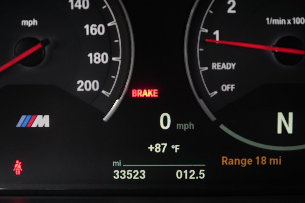 Used 2018 BMW M3 RWD image 35