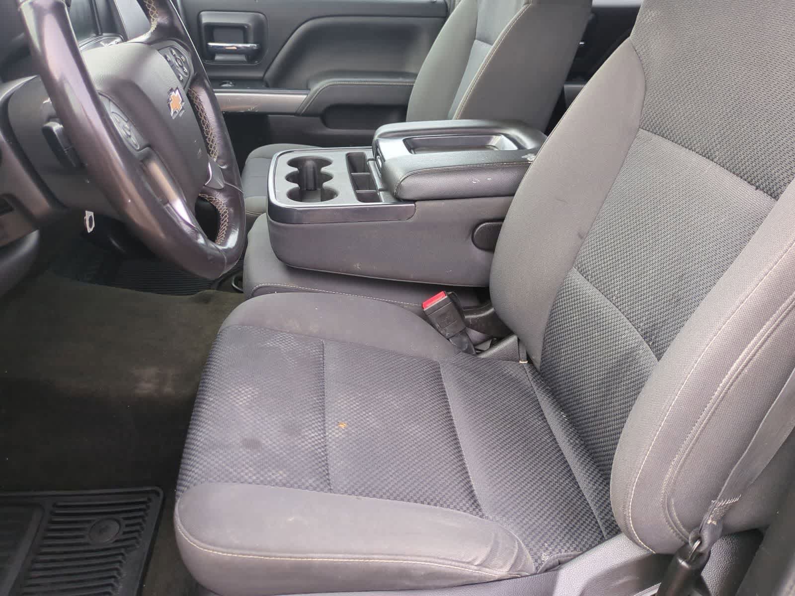 Used 2018 Chevrolet Silverado 1500 LT AWD/4WD image 16