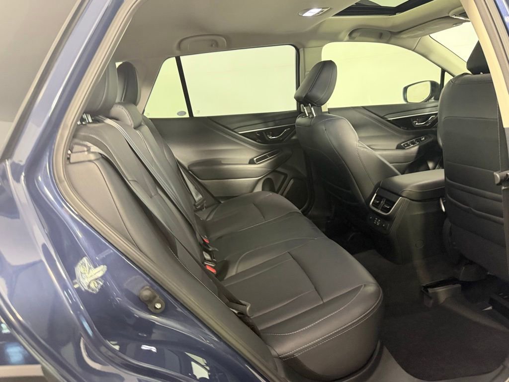 Used 2024 Subaru Outback Limited AWD/4WD image 28