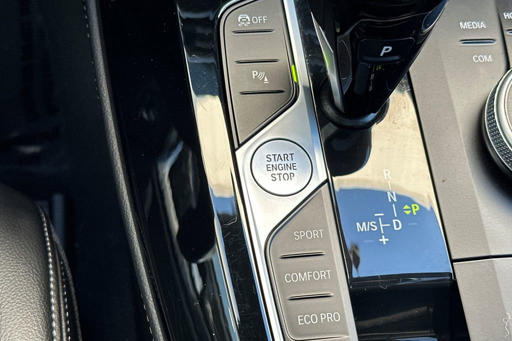 Used 2023 BMW X4 M40i w/ Shadowloine Package AWD/4WD image 26