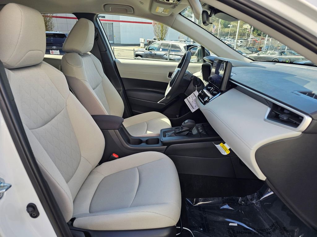 New 2026 Toyota Corolla Cross LE image 10