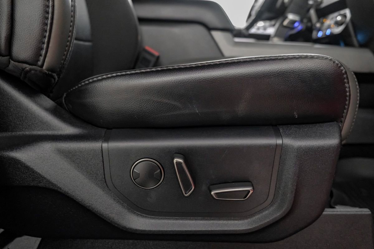 Used 2019 Ford F150 Raptor w/ Equipment Group 802A Luxury image 36