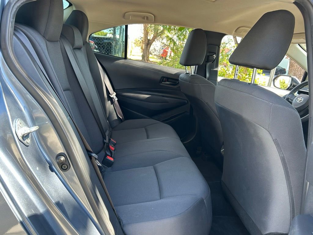 Used 2024 Toyota Corolla LE image 33