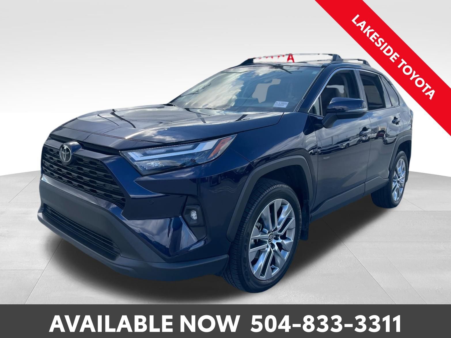 Used 2023 Toyota RAV4 XLE Premium image 1