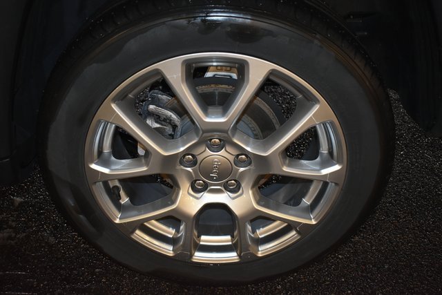 Used 2022 Jeep Compass Latitude w/ Sun and Sound Group image 48