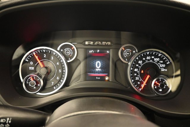 New 2027 RAM 1500 Express AWD/4WD image 5