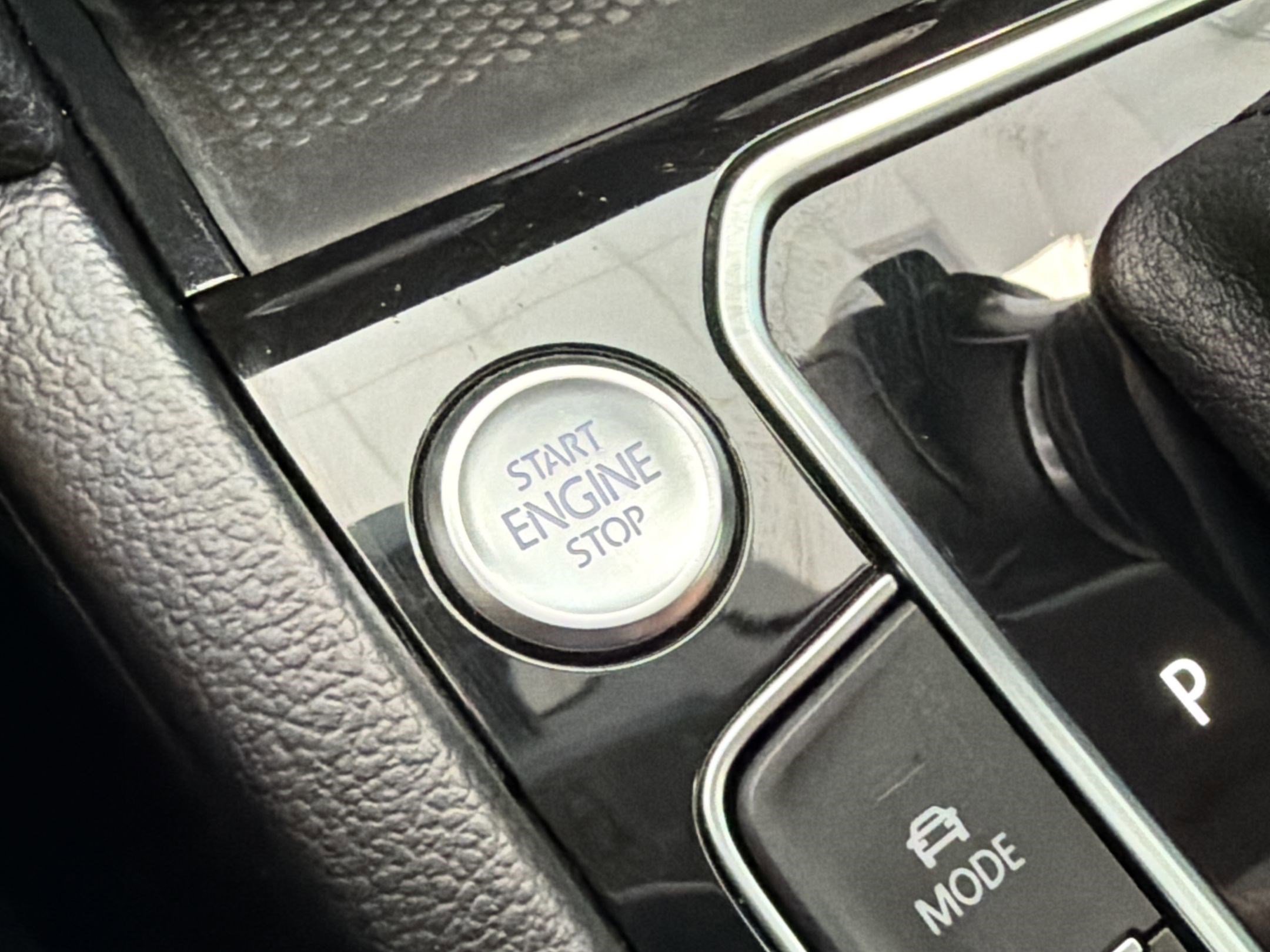 Used 2019 Volkswagen Arteon SEL image 27