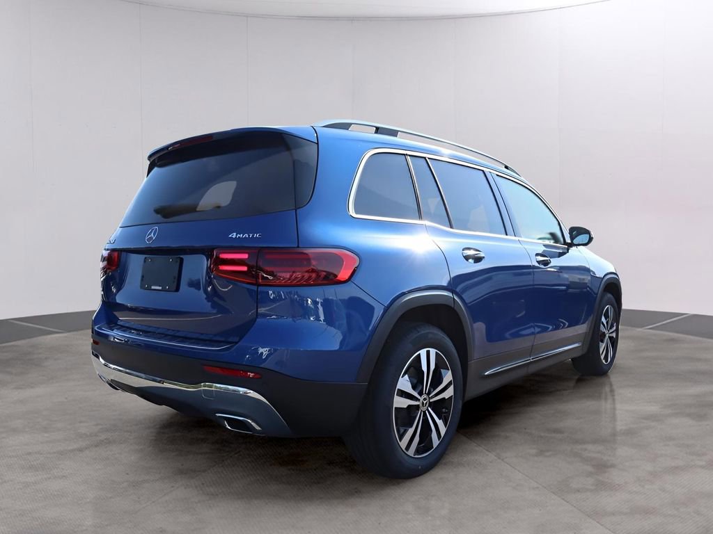 New 2026 Mercedes-Benz GLB 250 4MATIC image 7