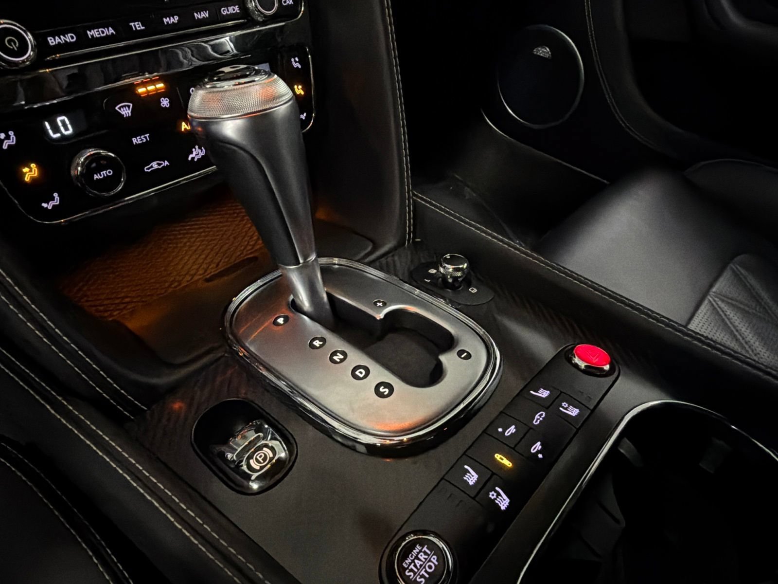 Used 2015 Bentley Continental GT AWD/4WD image 31