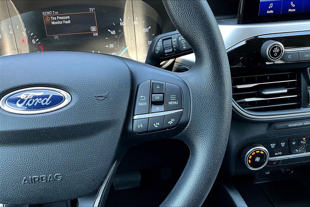 Used 2020 Ford Escape SE FWD image 13