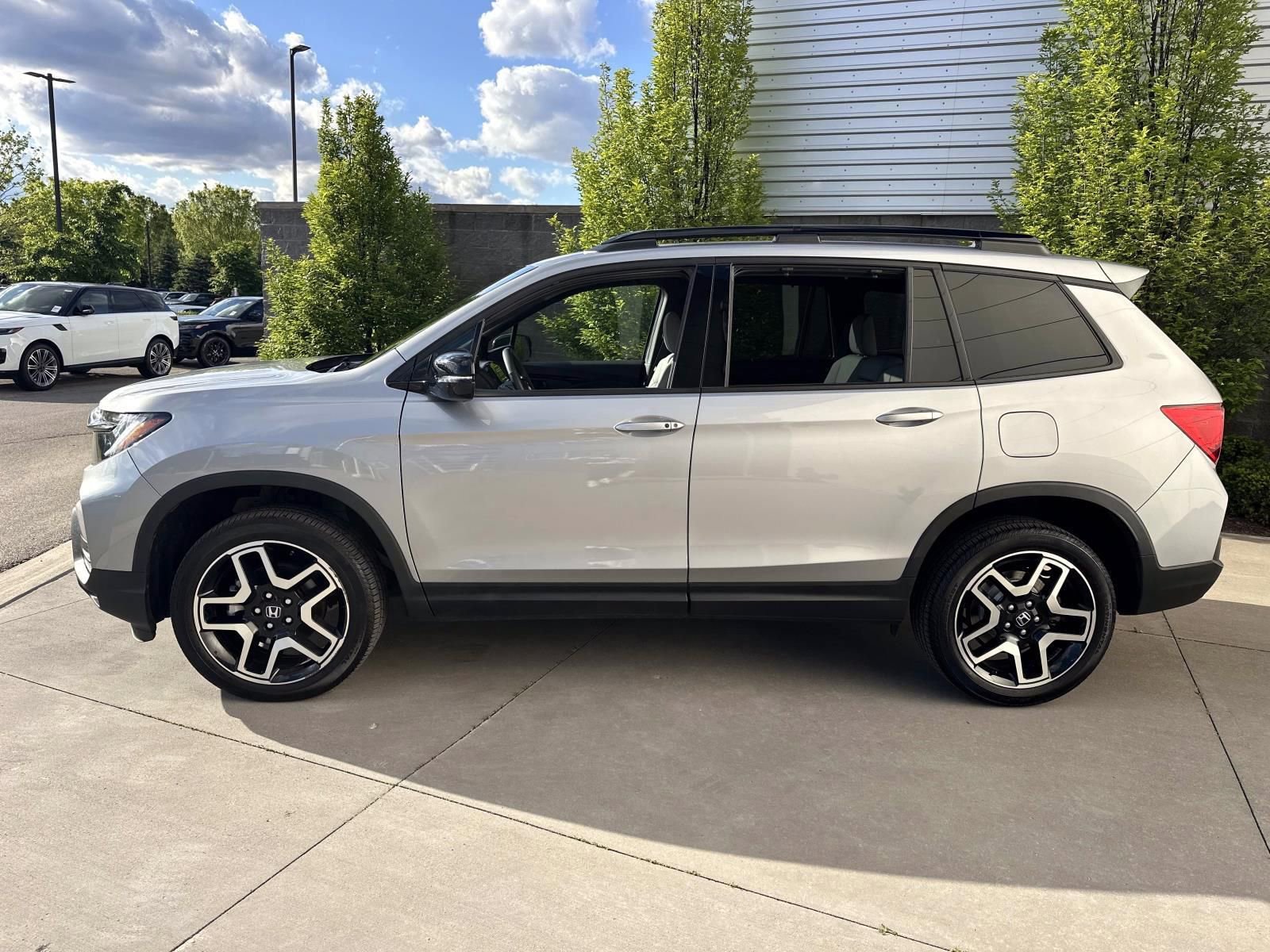 Used 2022 Honda Passport Elite image 8