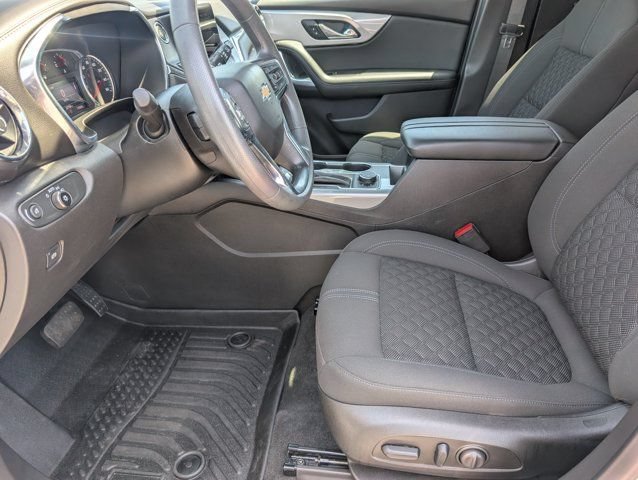 Used 2021 Chevrolet Blazer LT FWD image 15