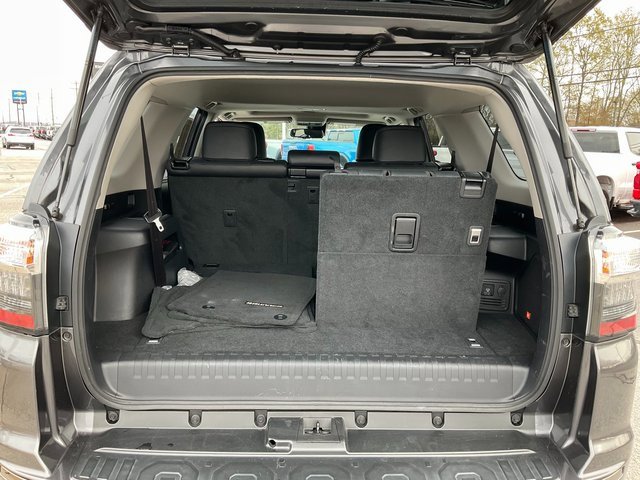 Used 2021 Toyota 4Runner Nightshade image 17