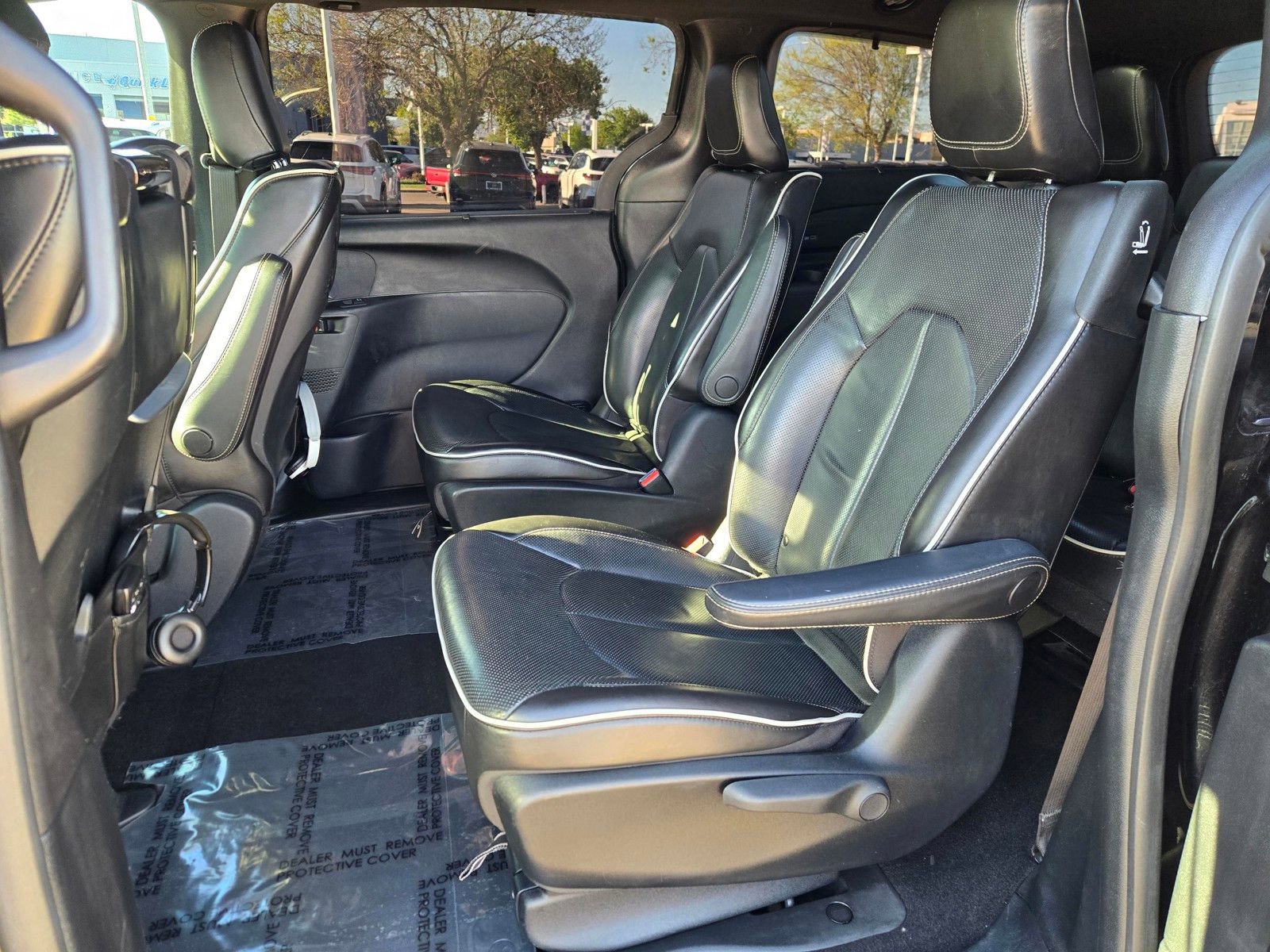 Used 2020 Chrysler Pacifica Limited w/ Advanced Safetytec Group image 10