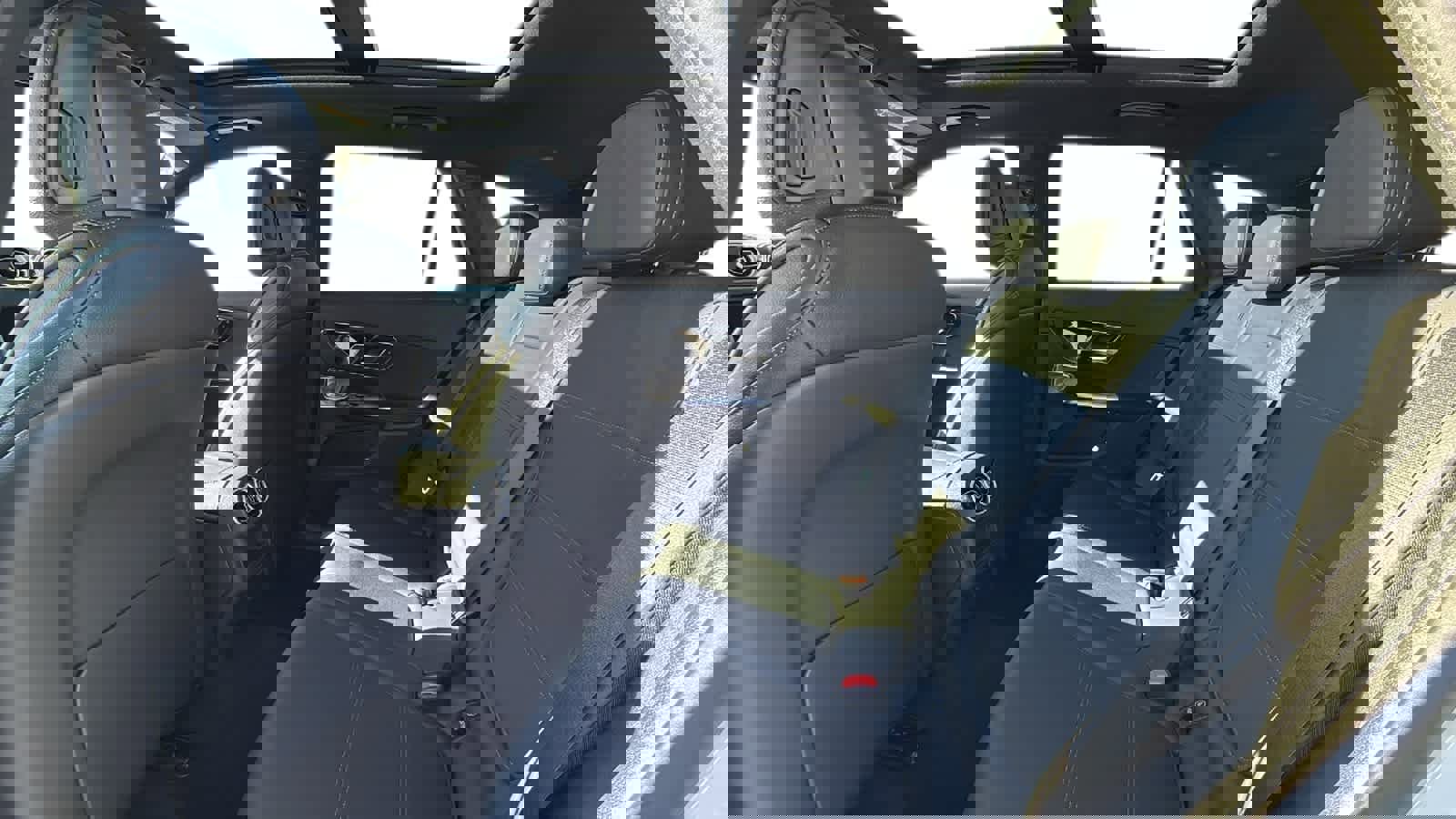 New 2026 Mercedes-Benz GLC 300 4MATIC image 5