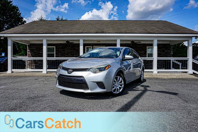 Used 2015 Toyota Corolla LE FWD image 1