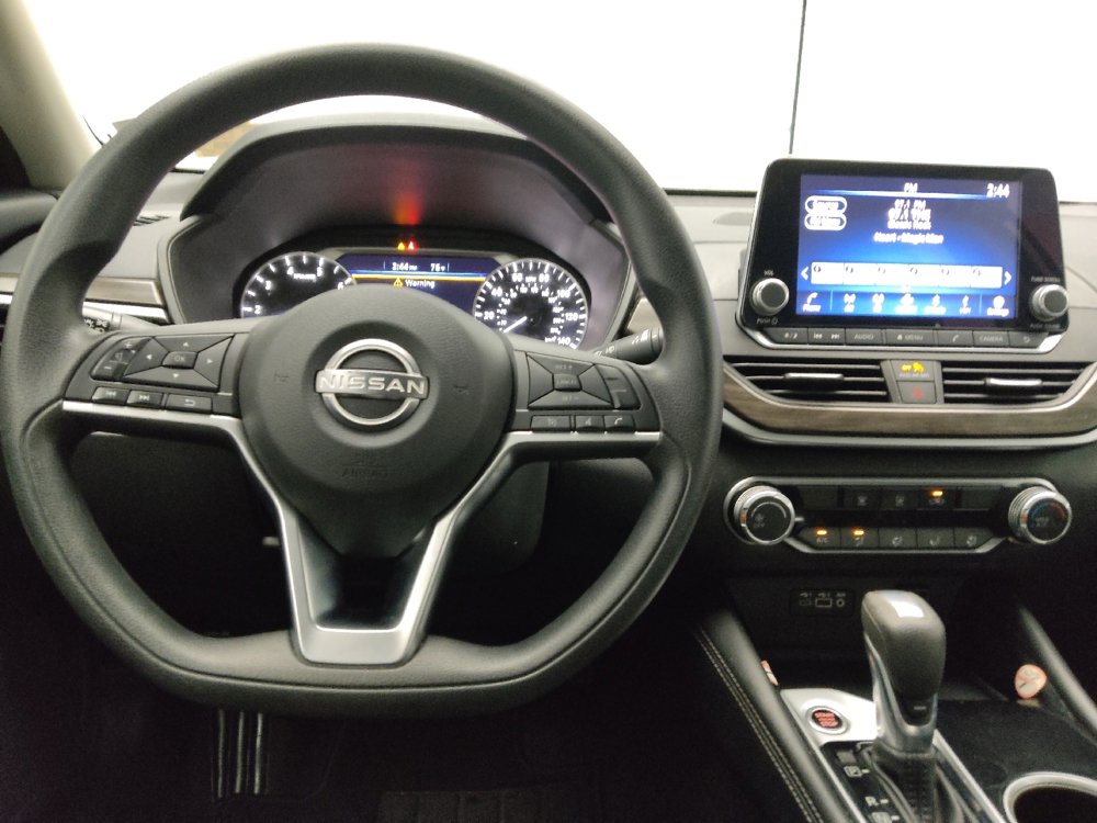 Used 2023 Nissan Altima 2.5 SV image 22