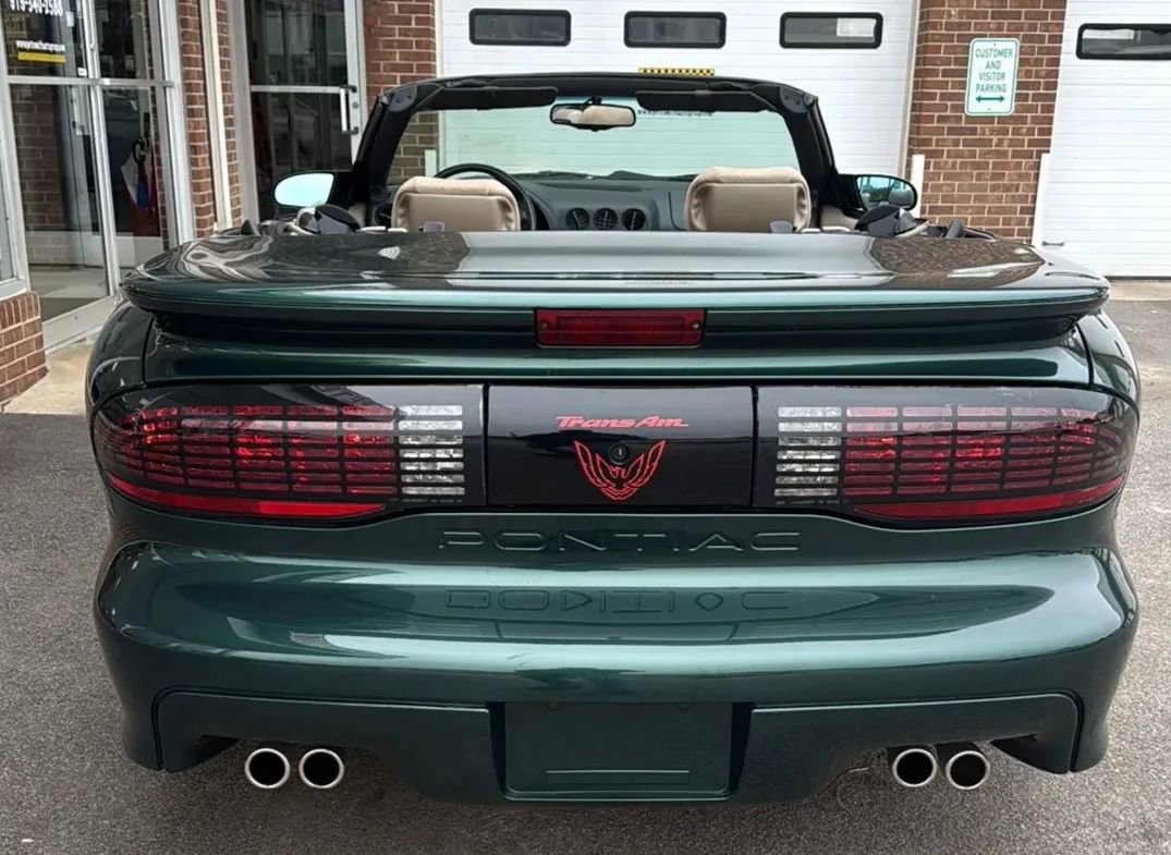 Used 1996 Pontiac Firebird Trans Am image 9