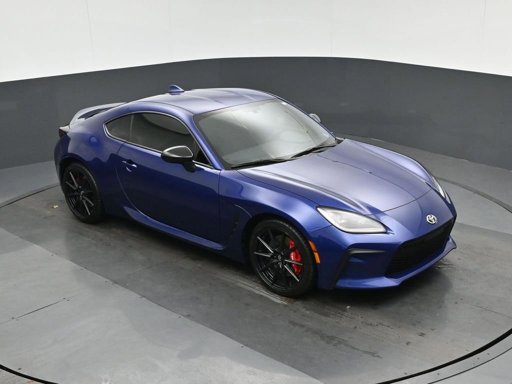 Used 2025 Toyota GR86 w/ Performance Package image 49