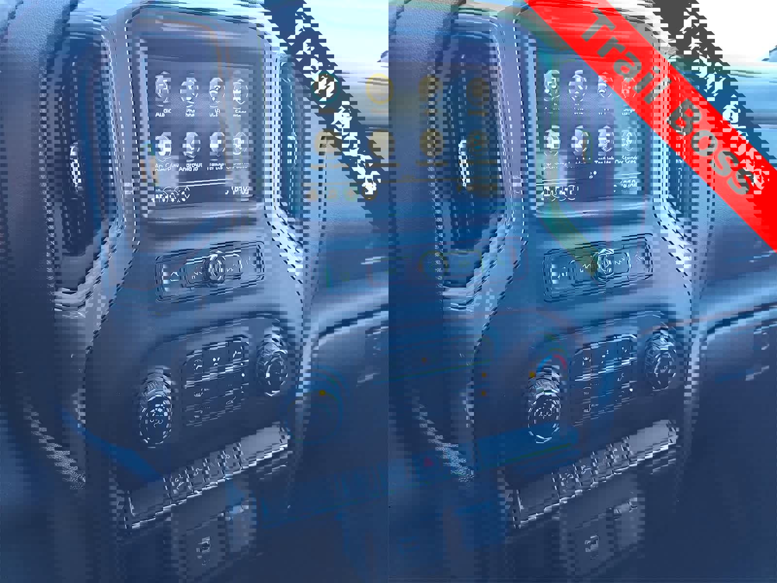 Used 2019 Chevrolet Silverado 1500 Custom Trail Boss w/ Custom Convenience Package image 20