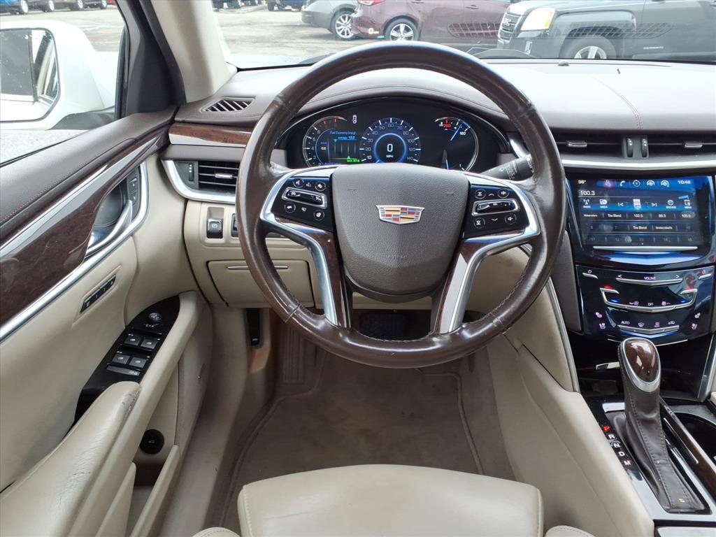 Used 2016 Cadillac XTS Premium image 7