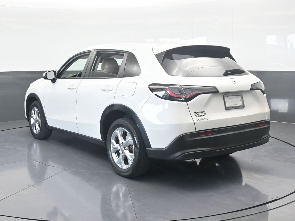 Used 2023 Honda HR-V LX image 4