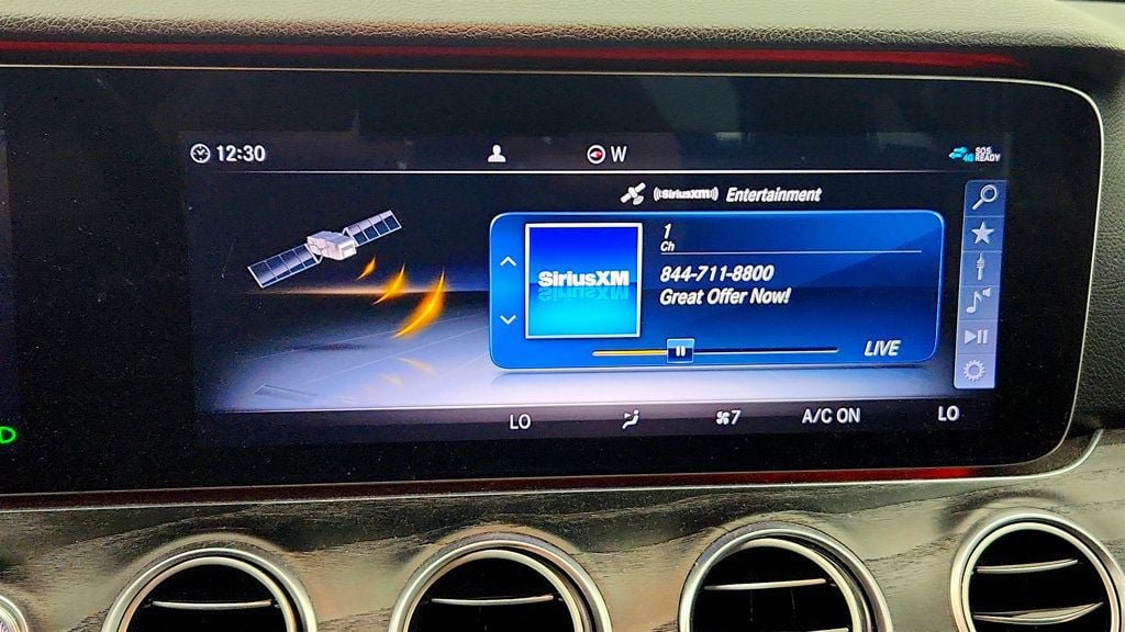 Used 2020 Mercedes-Benz E 350 4MATIC Sedan image 18