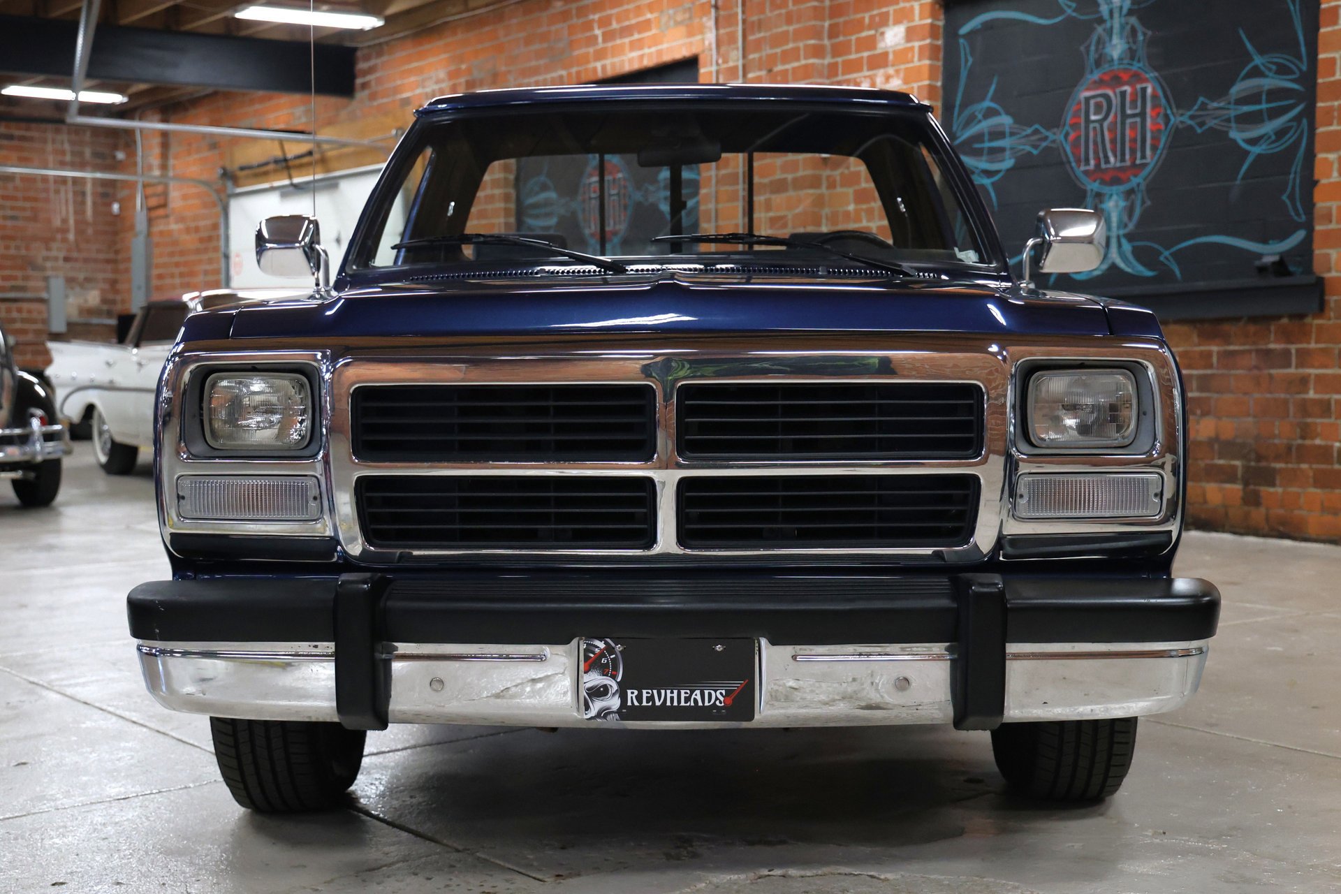 Used 1992 Dodge D/W Truck 150 image 8