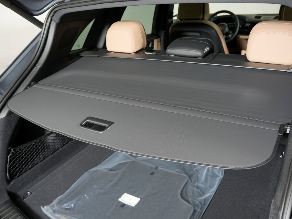 New 2026 Porsche Cayenne AWD/4WD image 41