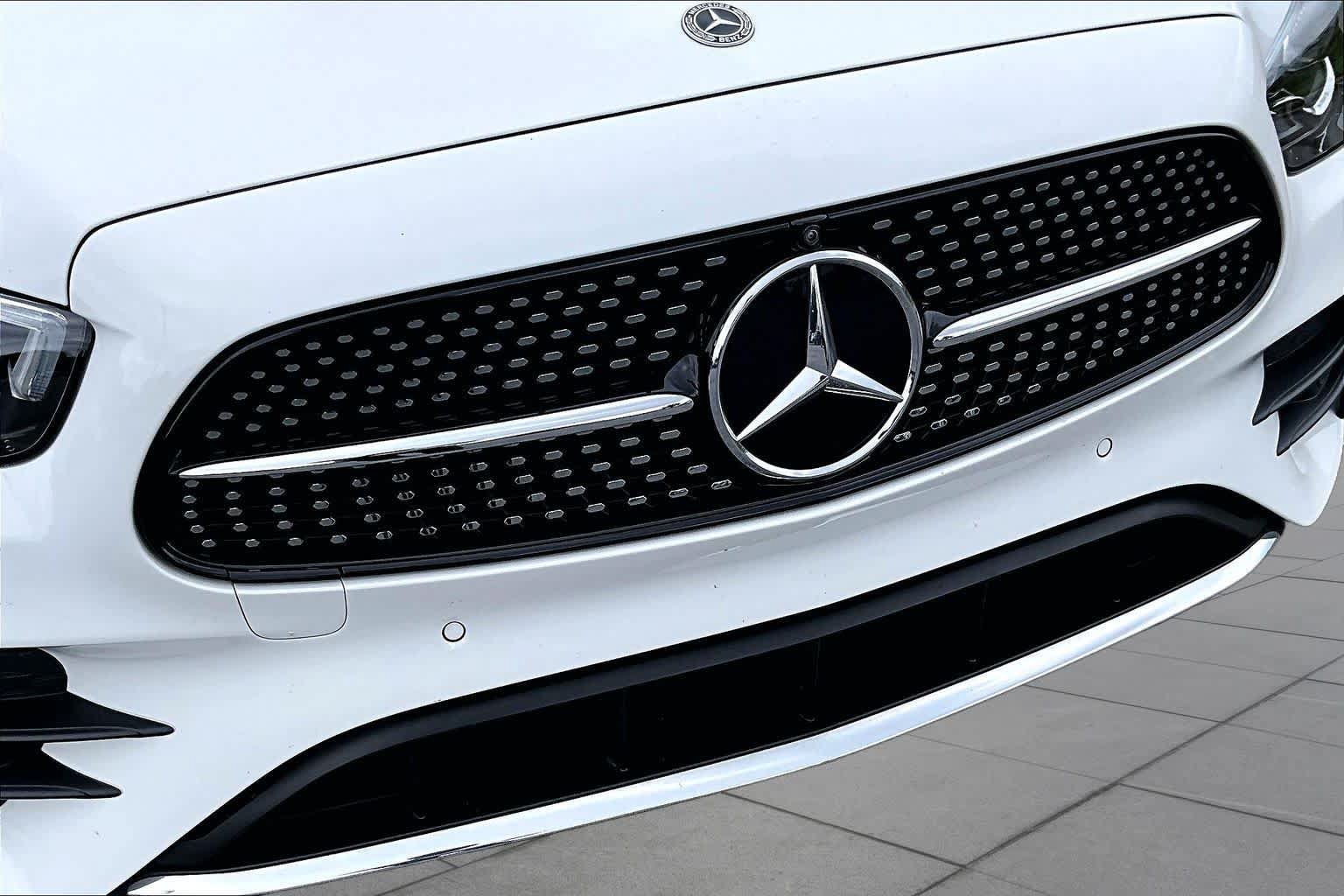Used 2022 Mercedes-Benz E 350 4MATIC Sedan image 30