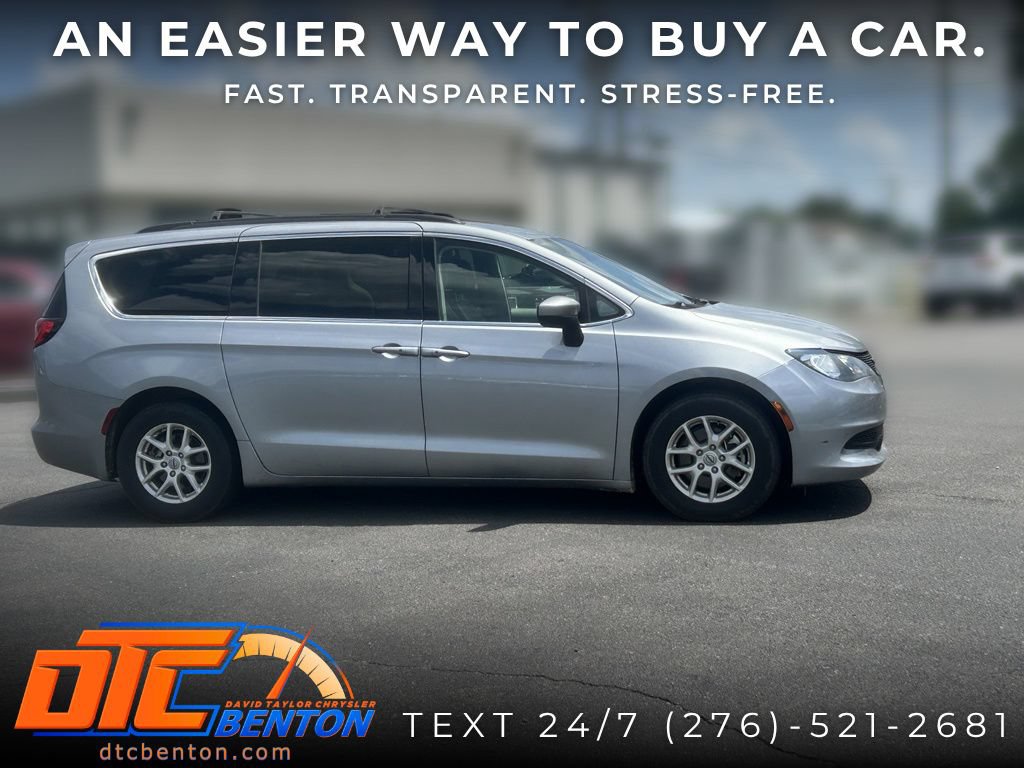 Used 2021 Chrysler Voyager Lxi FWD image 4