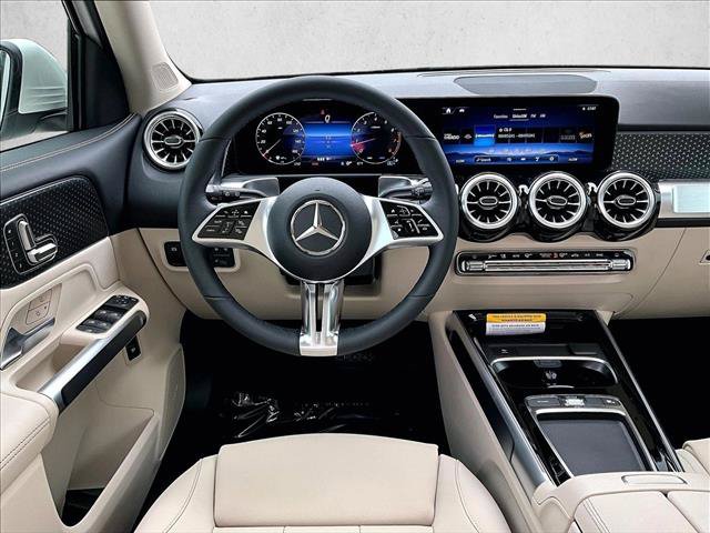 New 2026 Mercedes-Benz GLB 250 image 18