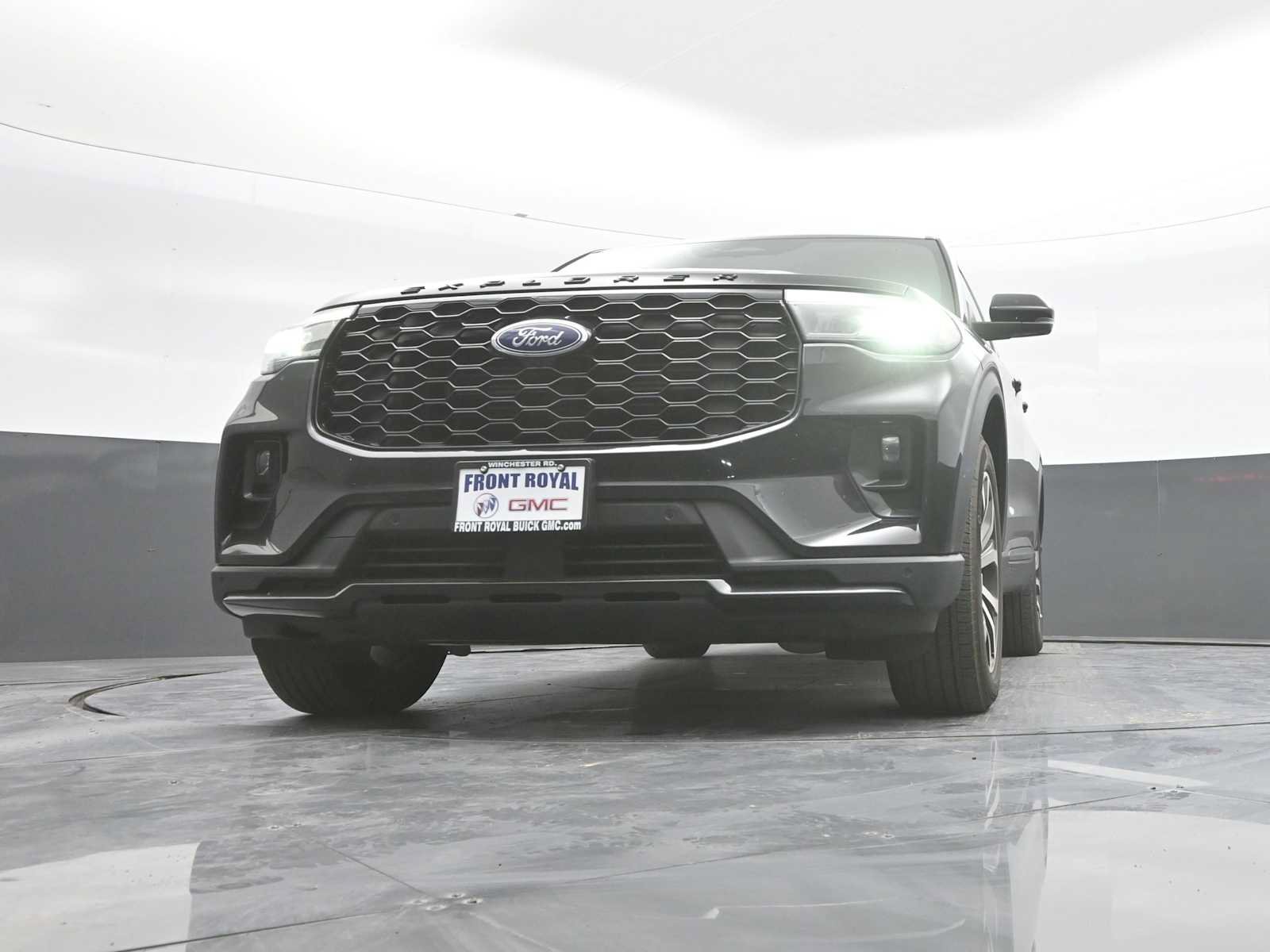 Used 2025 Ford Explorer ST-Line AWD/4WD image 96