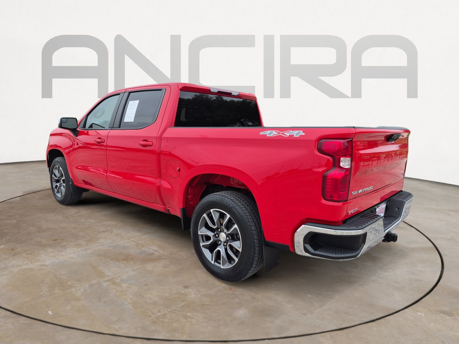 Used 2023 Chevrolet Silverado 1500 LT AWD/4WD image 8