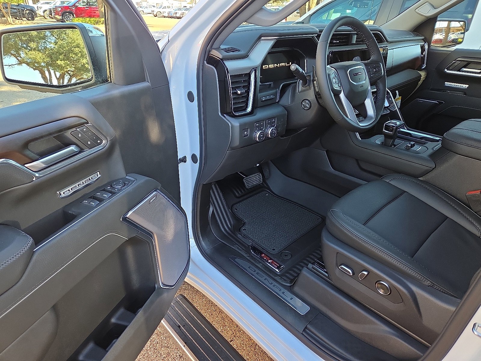 New 2026 GMC Sierra 1500 Denali image 8