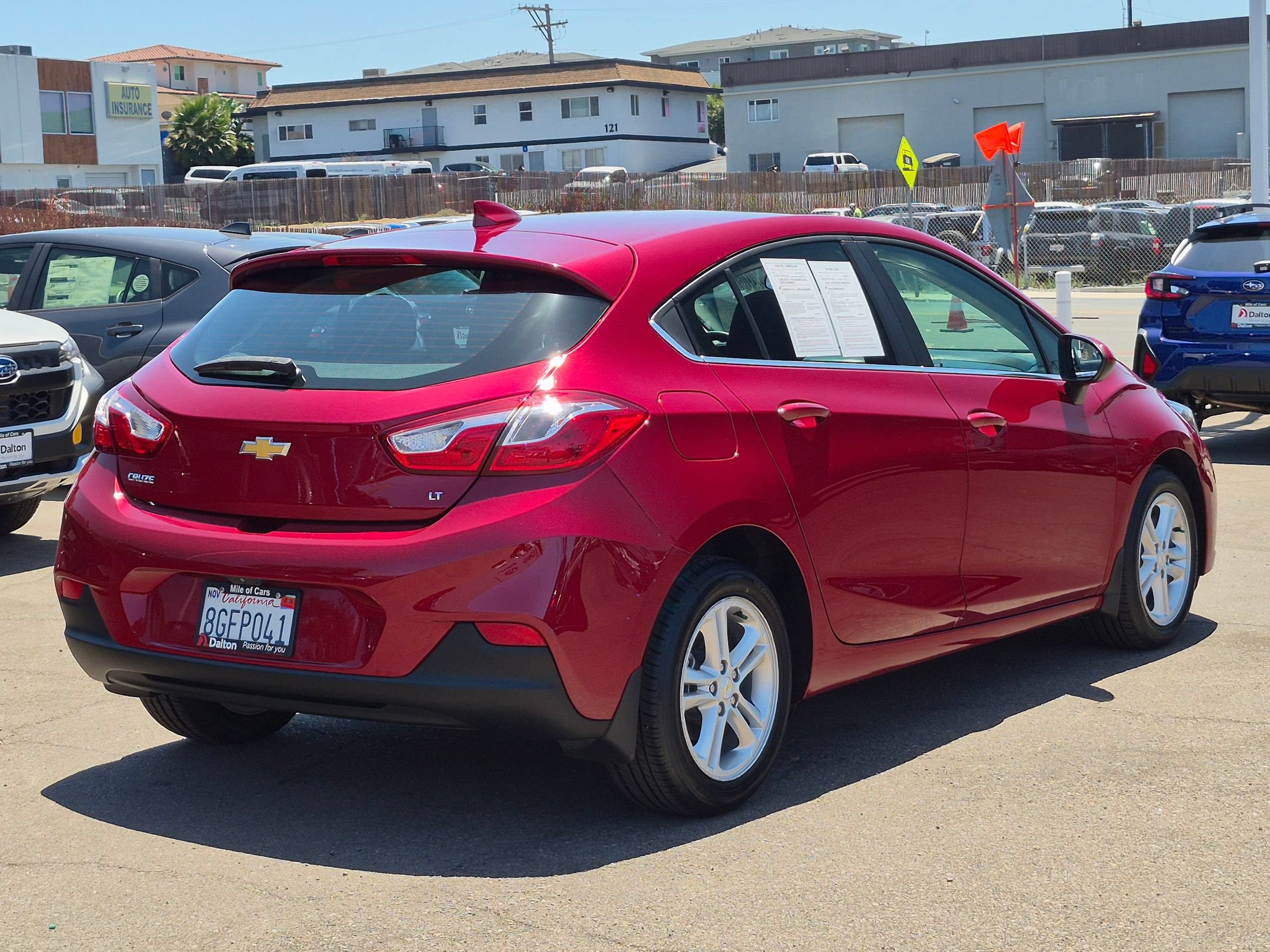 Used 2018 Chevrolet Cruze LT FWD image 4