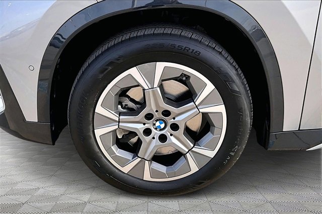 Used 2025 BMW X1 xDrive28i image 8